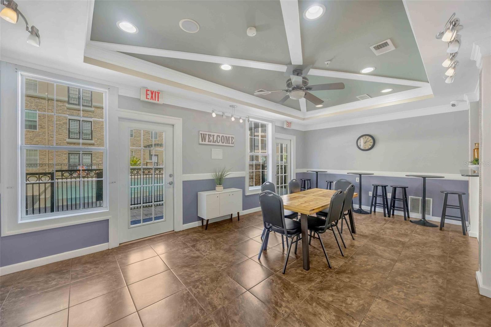 VILLA SONOMA AT INTERNATIONAL - Residential