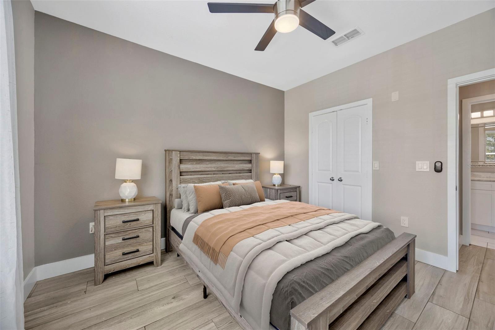 VILLA SONOMA AT INTERNATIONAL - Residential