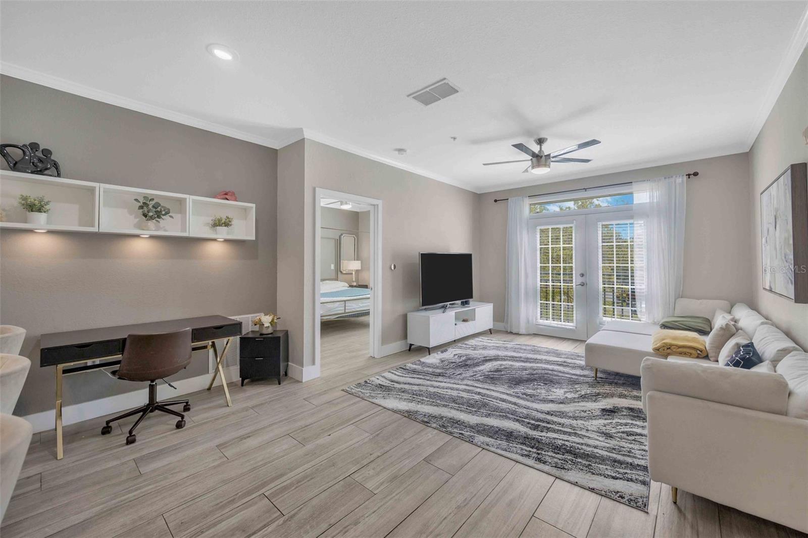 VILLA SONOMA AT INTERNATIONAL - Residential