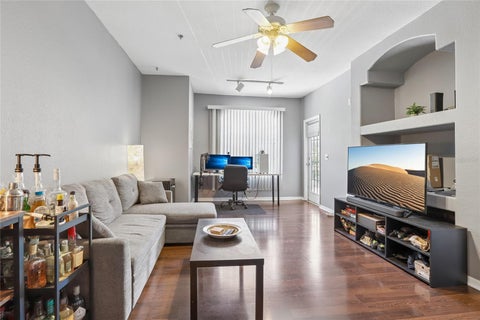 13110 Arbor Isle Drive 201, Temple Terrace, FL 33637