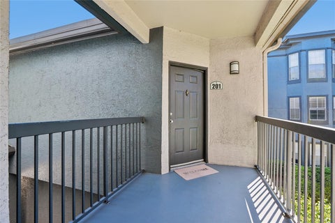 13110 Arbor Isle Drive 201, Temple Terrace, FL 33637