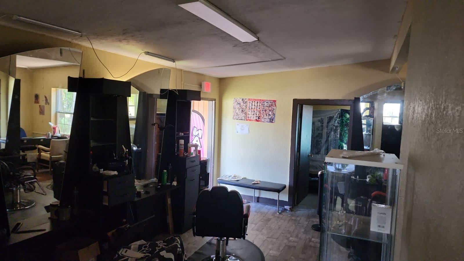 PINE HILLS MANOR 03 - Commercial Sale