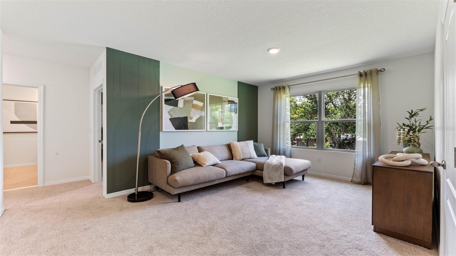 OAK LEAF PRESERVE - Residential