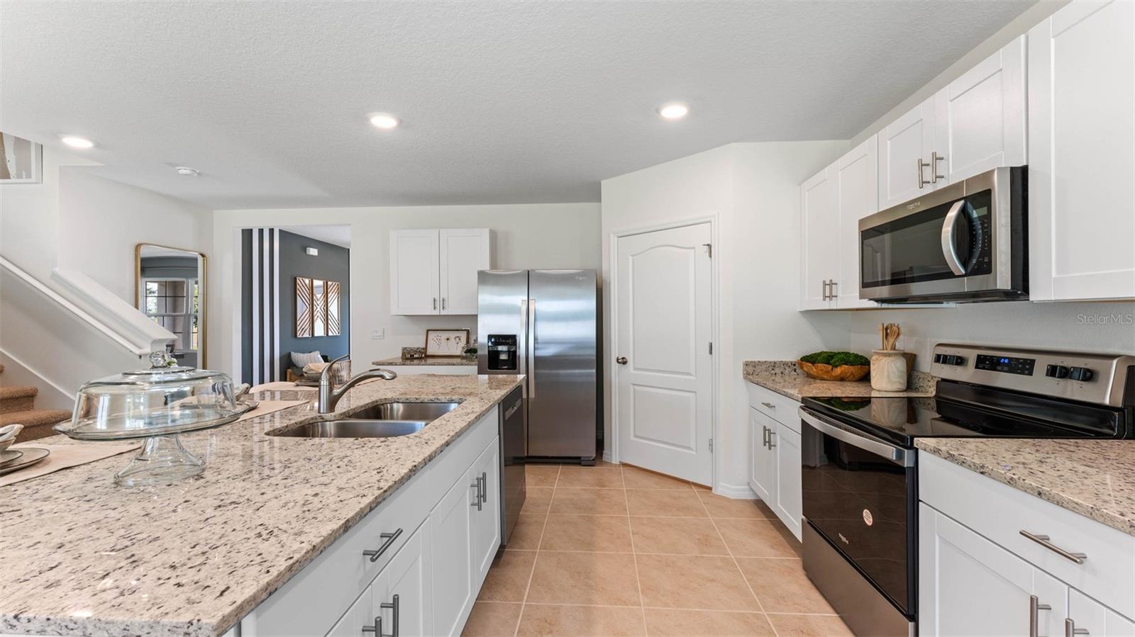 OAK LEAF PRESERVE - Residential