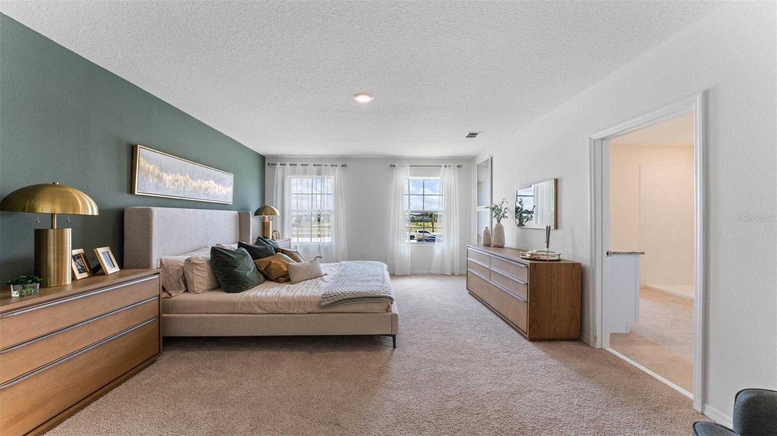 OAK LEAF PRESERVE - Residential