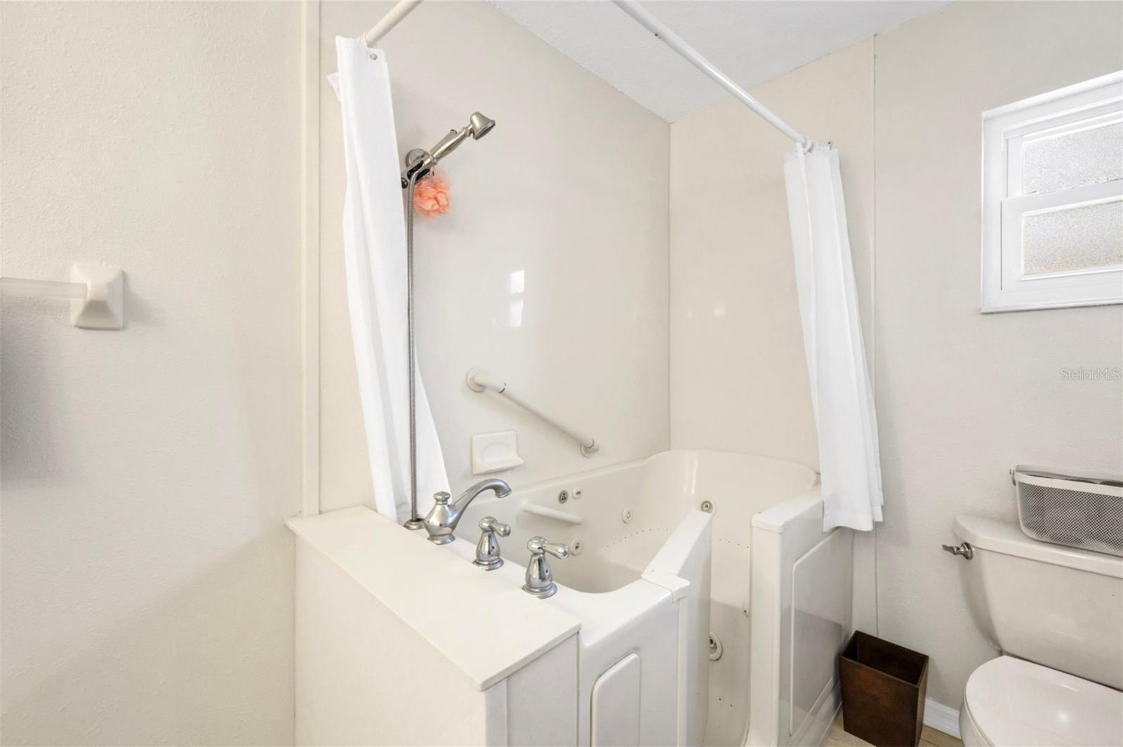 TERRACE PARK OF FIVE TOWNS - Residential