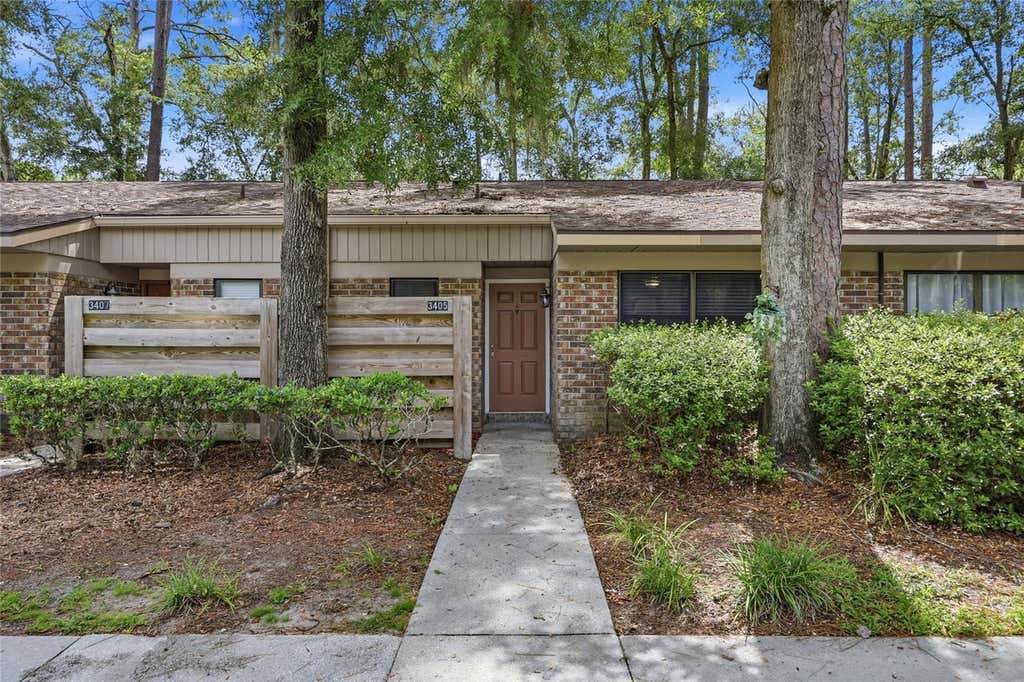 Photo of 3405 NW 52nd Terrace, Gainesville, FL 32606 (MLS # GC542634)