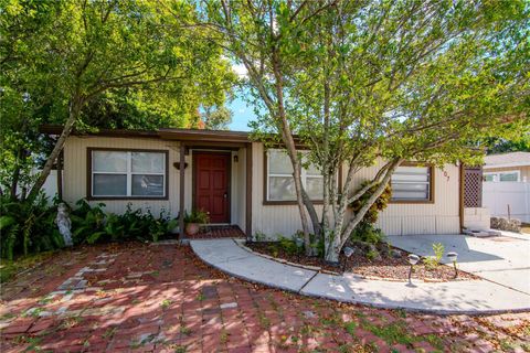 Photo of 107 Emerald Lane, Largo, FL 33771 (MLS # TB8425703) Photo of 107 Emerald Lane, Largo, FL 33771 (MLS # TB8425703)