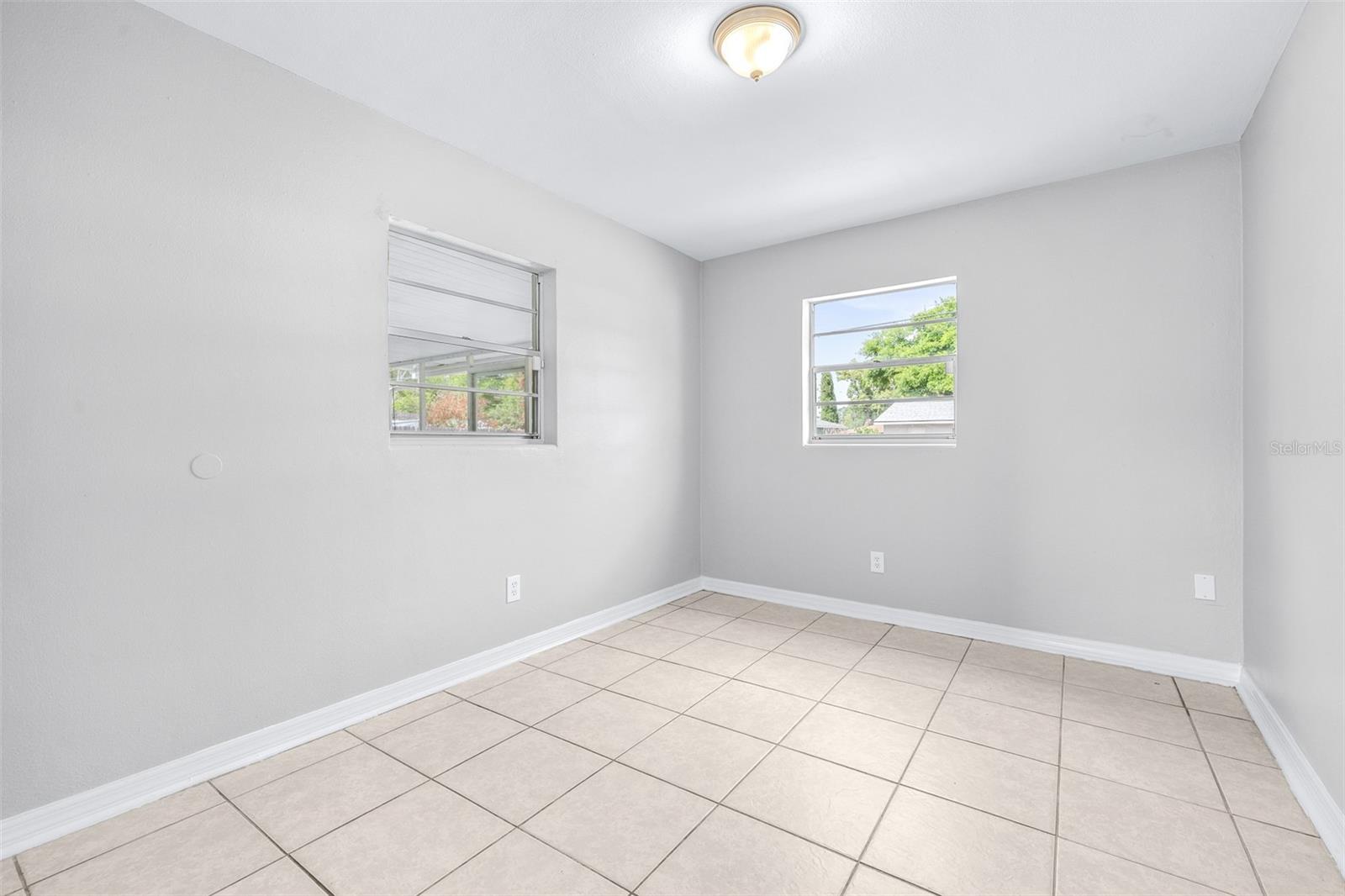 ROYAL OAK MANOR - Residential