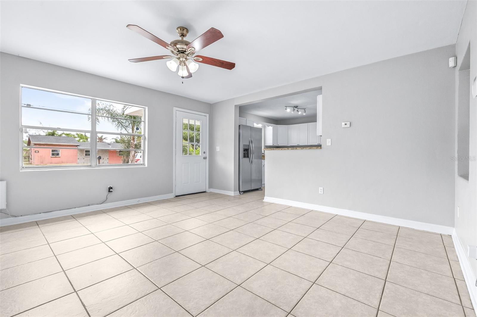 ROYAL OAK MANOR - Residential