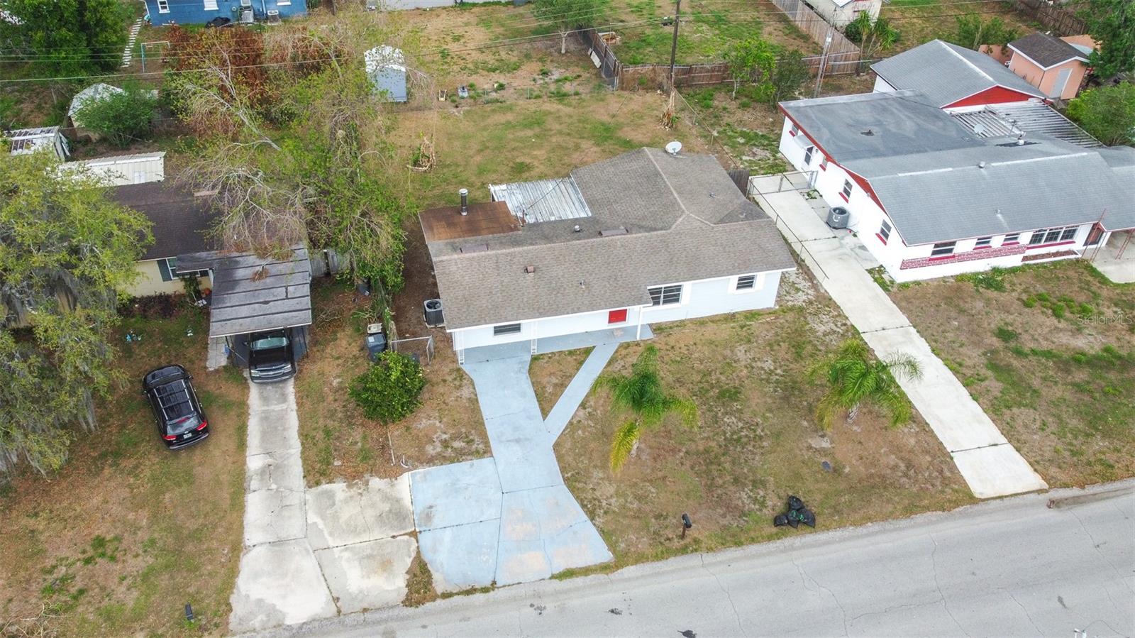 ROYAL OAK MANOR - Residential