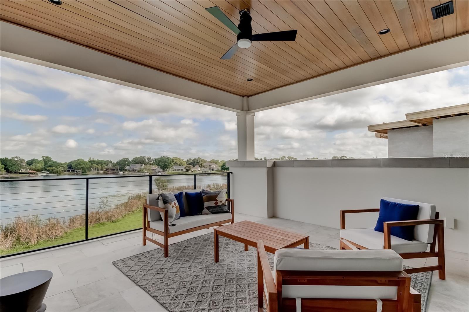 WHITE TROUT LAKE SUB - Residential