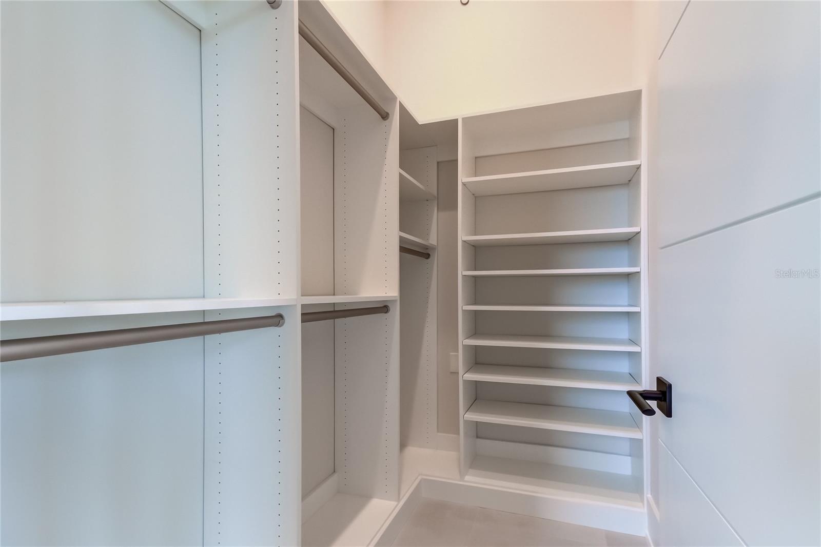 WHITE TROUT LAKE SUB - Residential