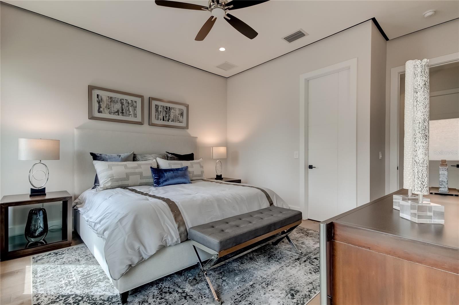 WHITE TROUT LAKE SUB - Residential