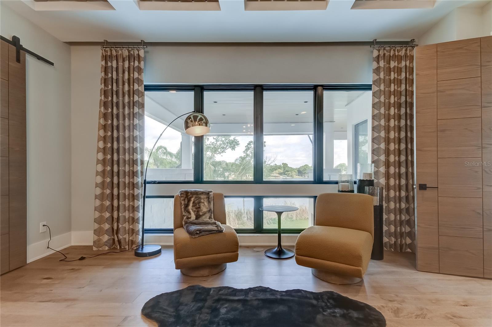 WHITE TROUT LAKE SUB - Residential