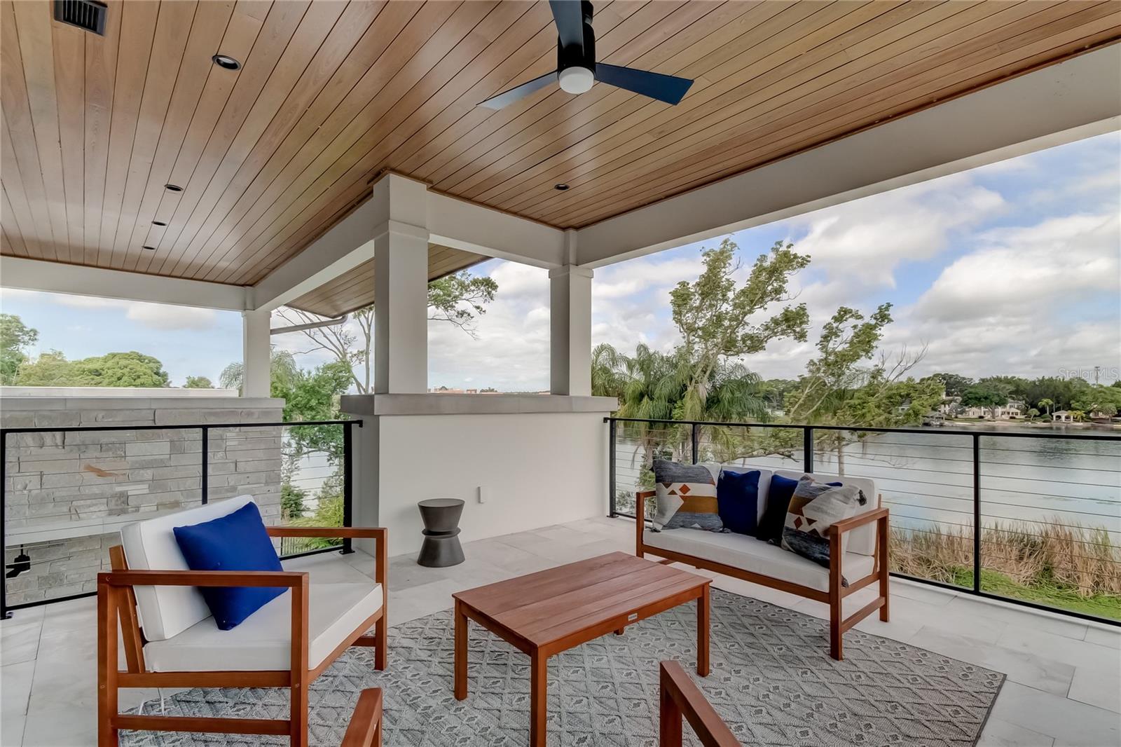 WHITE TROUT LAKE SUB - Residential