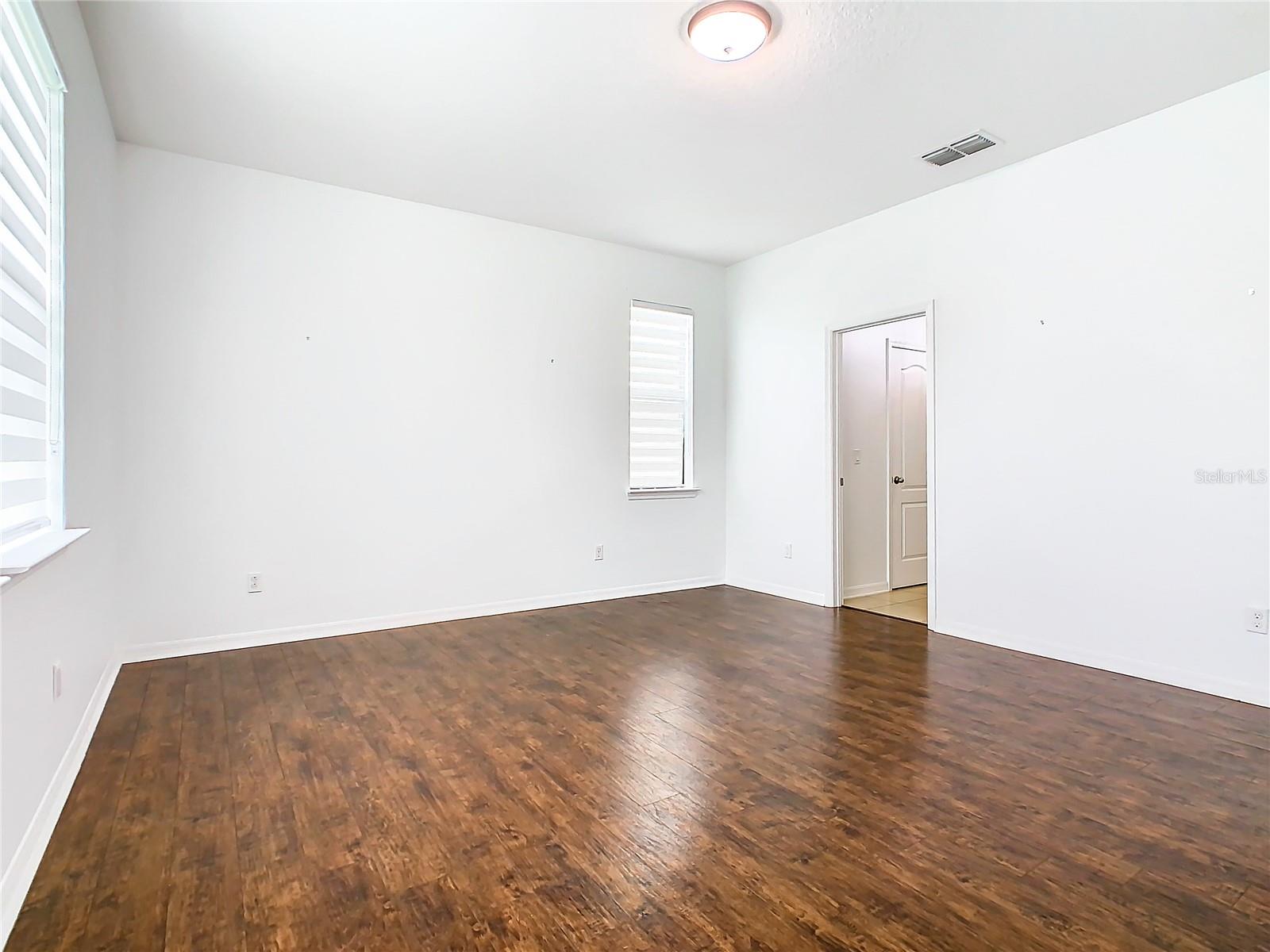 SHINGLE CREEK RESERVE AT THE OAKS PH 5 - Residential