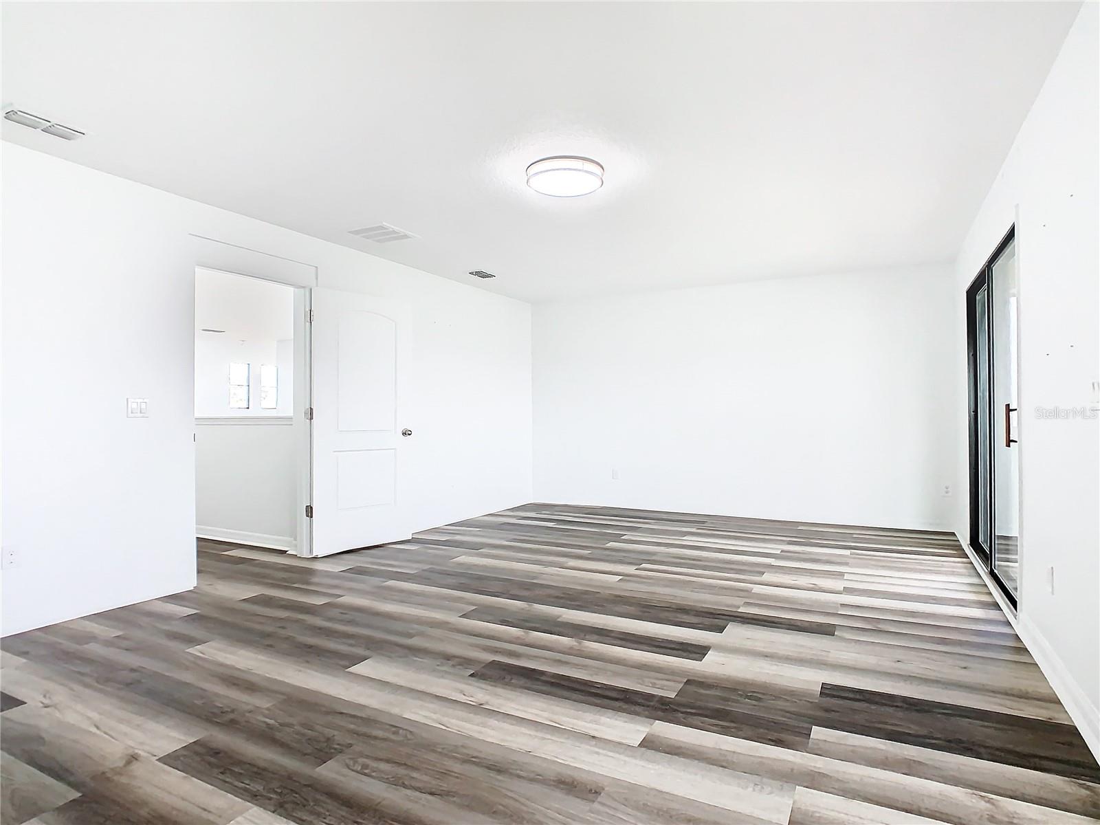 SHINGLE CREEK RESERVE AT THE OAKS PH 5 - Residential