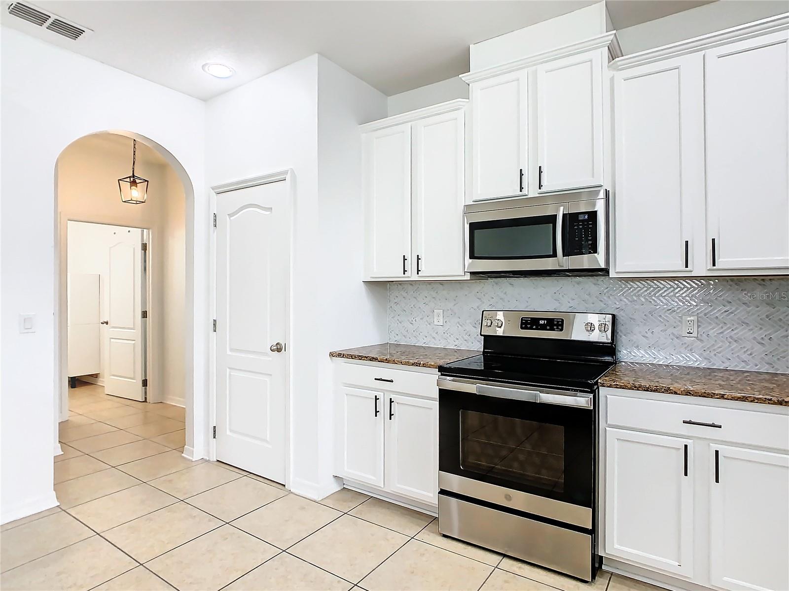 SHINGLE CREEK RESERVE AT THE OAKS PH 5 - Residential