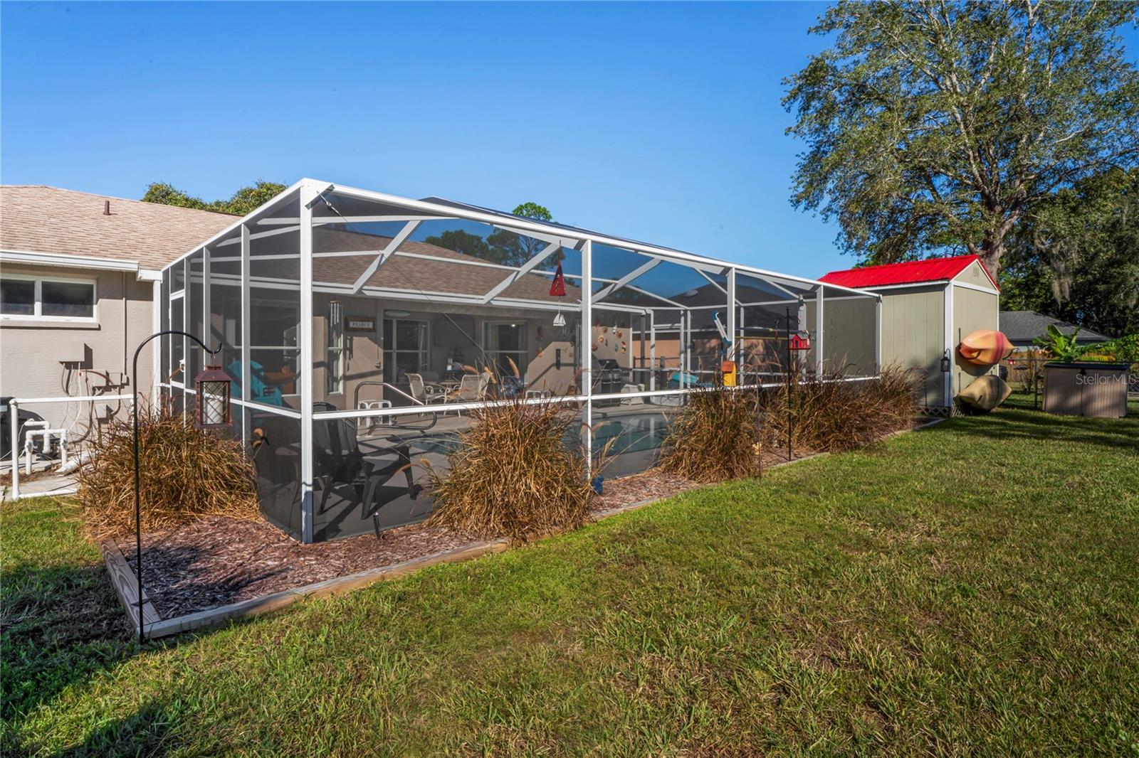 SPRING HILL - Residential