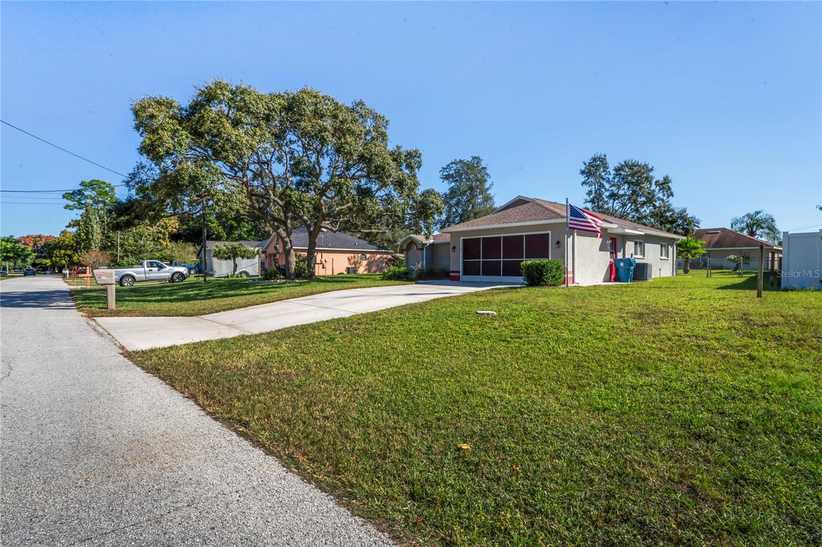 SPRING HILL - Residential