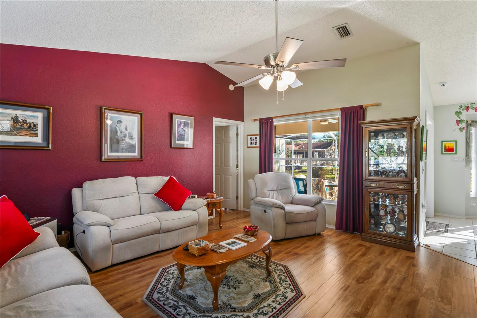 SPRING HILL - Residential