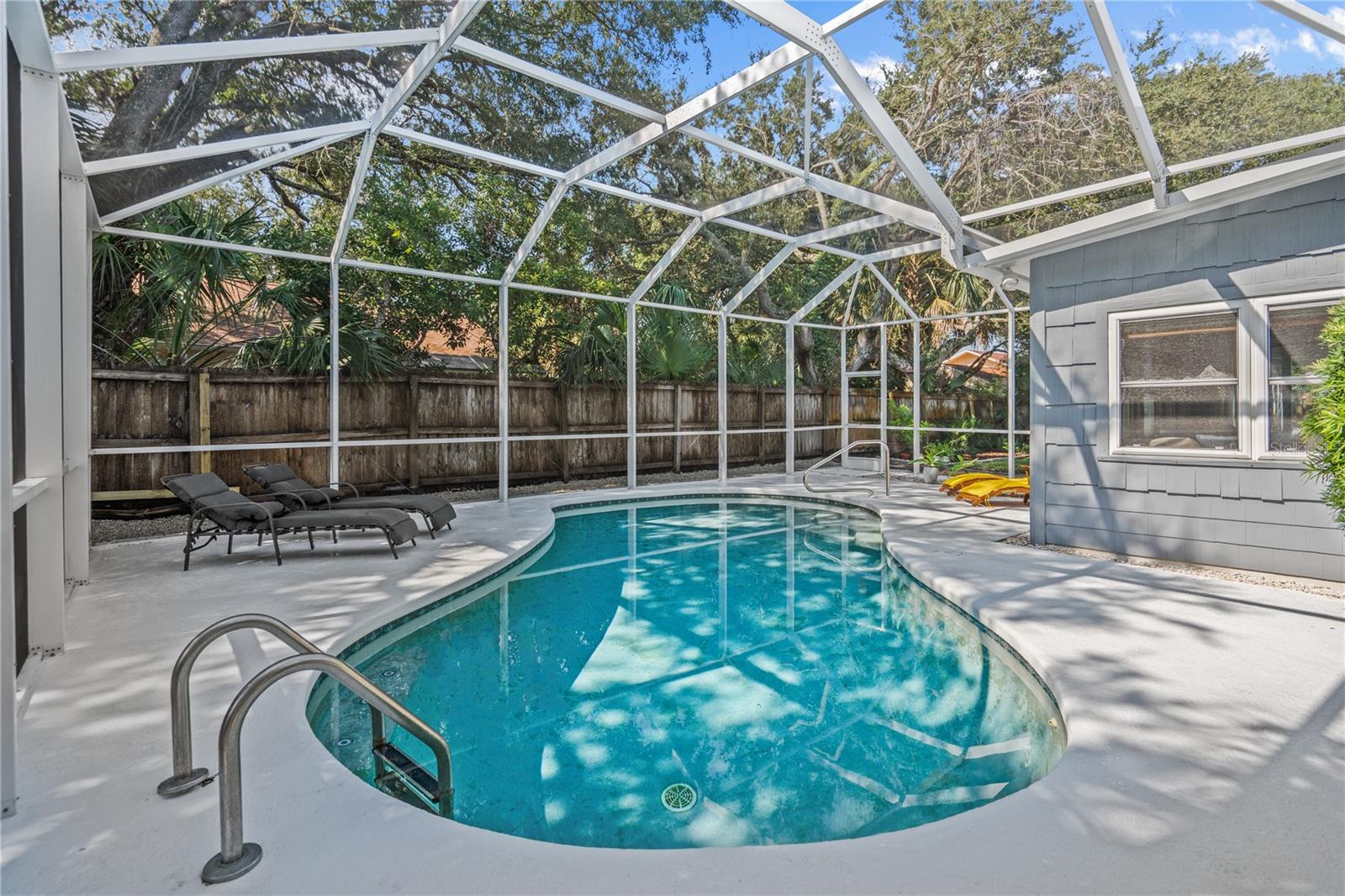 LINDA MAR SUB - Residential