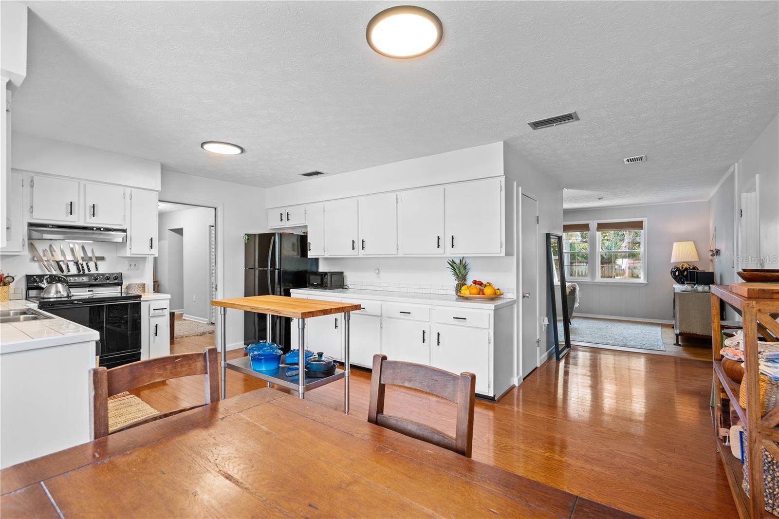 LINDA MAR SUB - Residential