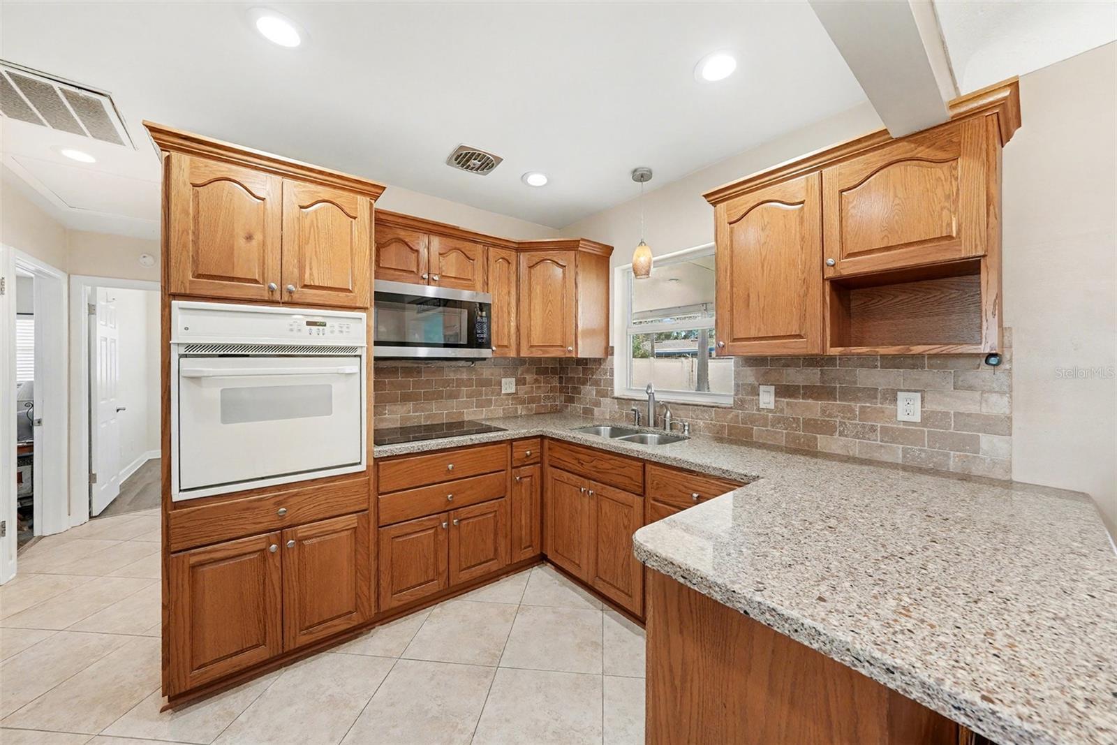 TYRONE PARK - Residential