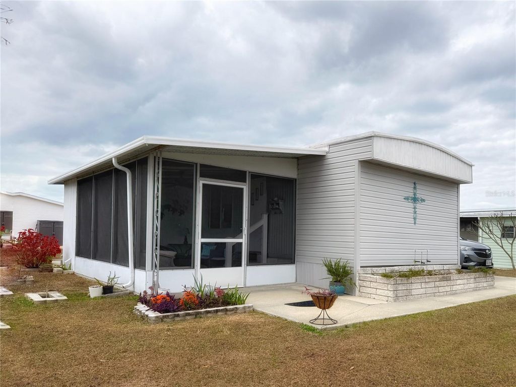 Photo of 120 Saint Martins Way, Apollo Beach, FL 33572 (MLS # TB8479219)