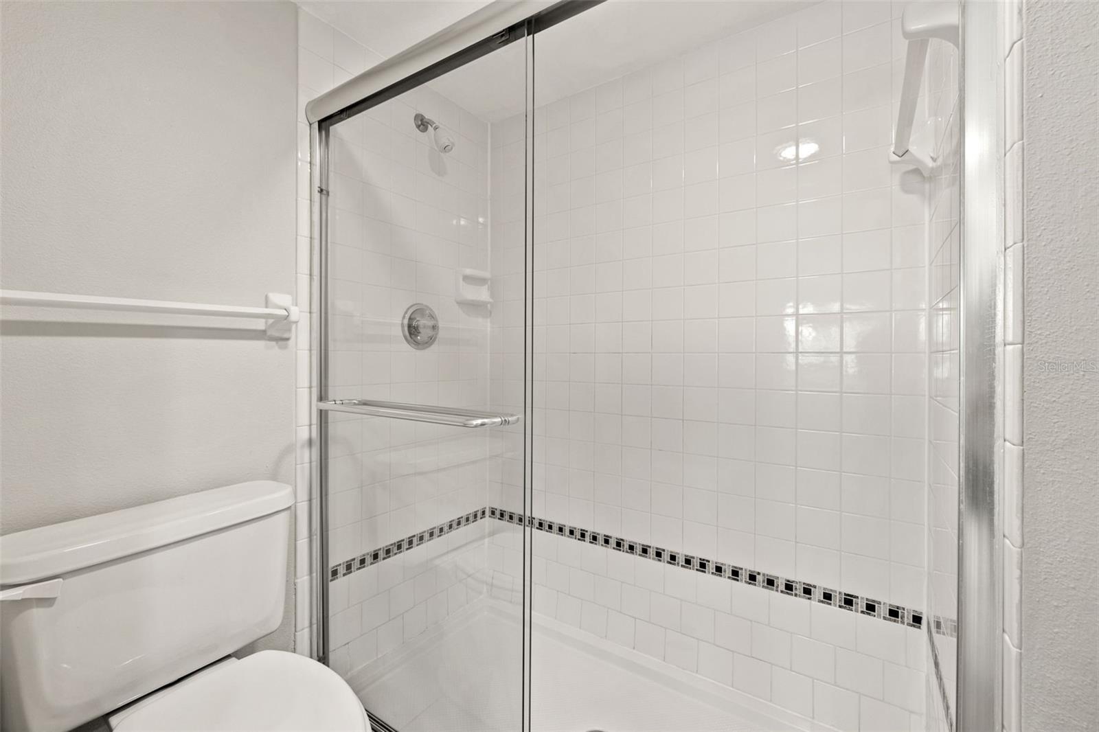 PASADENA COVE CONDO - Residential Lease