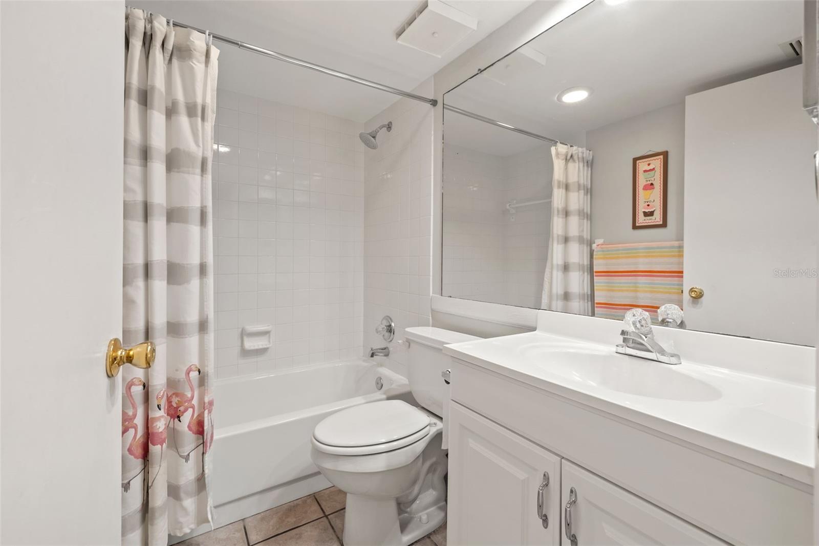 PASADENA COVE CONDO - Residential Lease