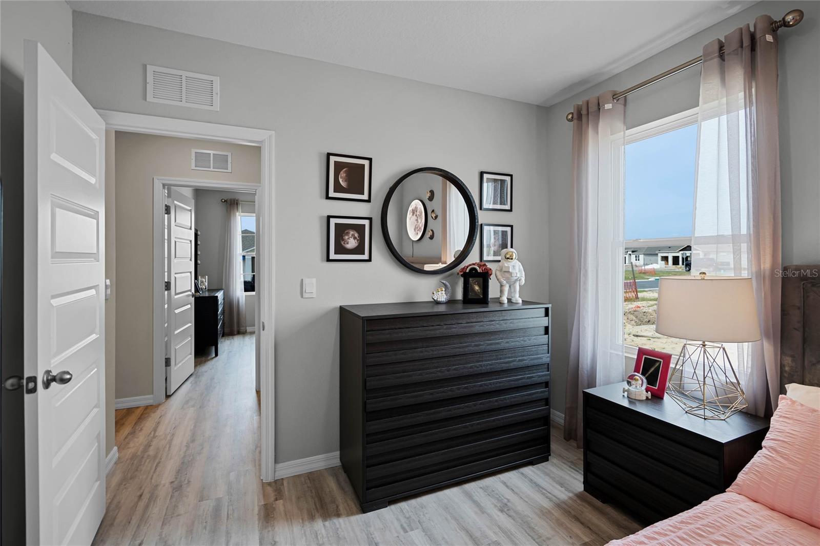 HARMONY ON LAKE ELOISE PHASE 4 - Residential