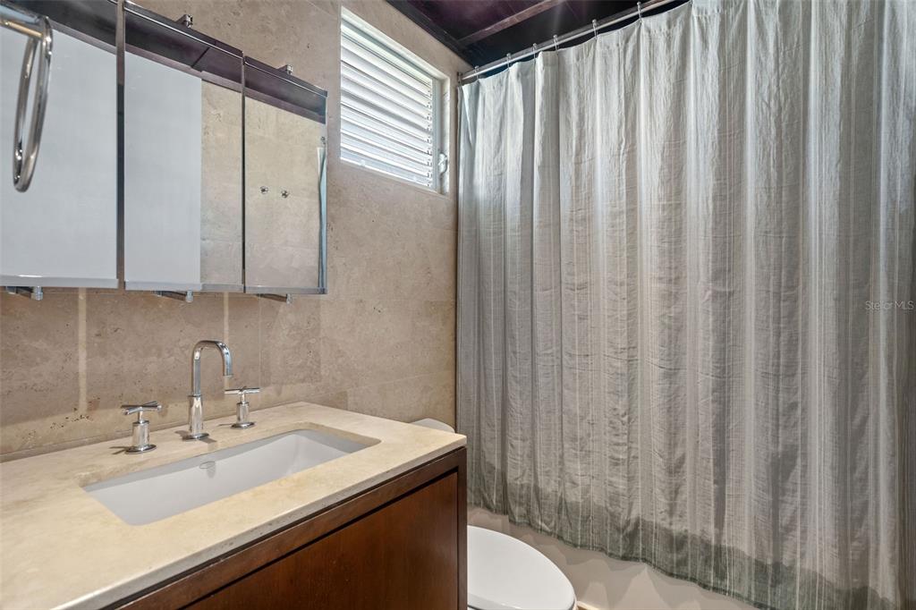 DORADO BEACH EAST - Residential