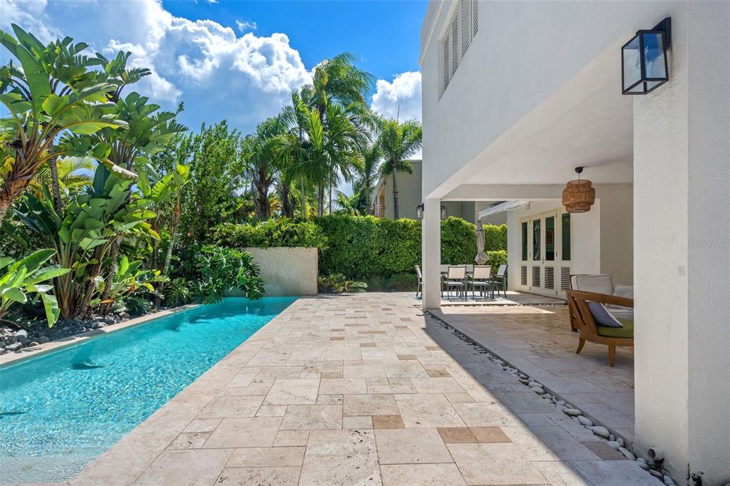 DORADO BEACH EAST - Residential