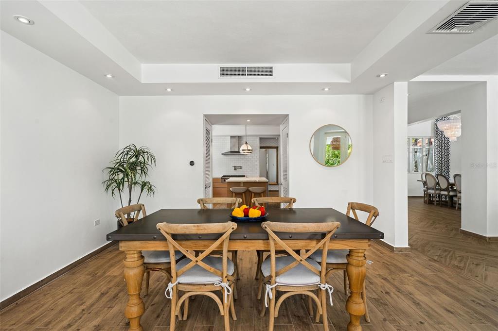 DORADO BEACH EAST - Residential