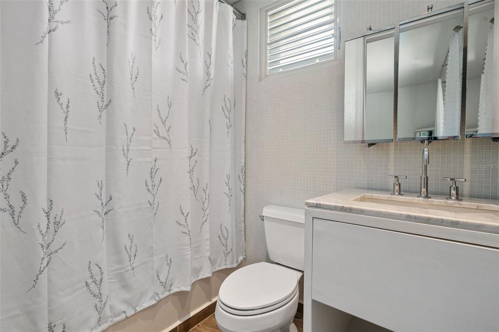 DORADO BEACH EAST - Residential