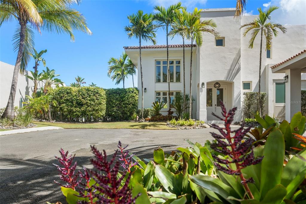 DORADO BEACH EAST - Residential