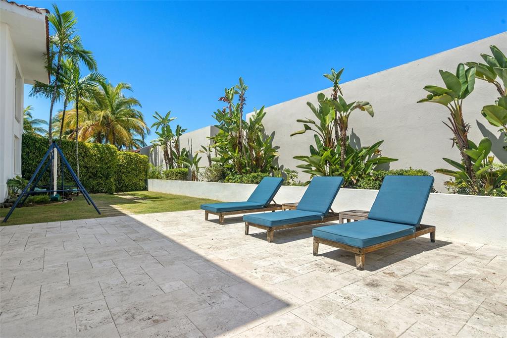 DORADO BEACH EAST - Residential