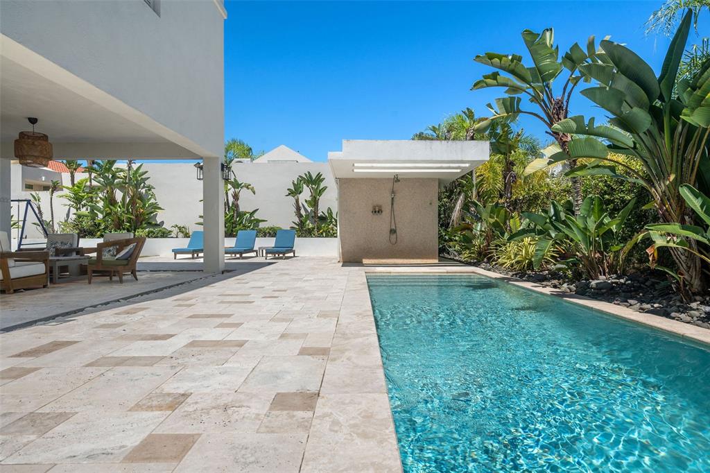 DORADO BEACH EAST - Residential