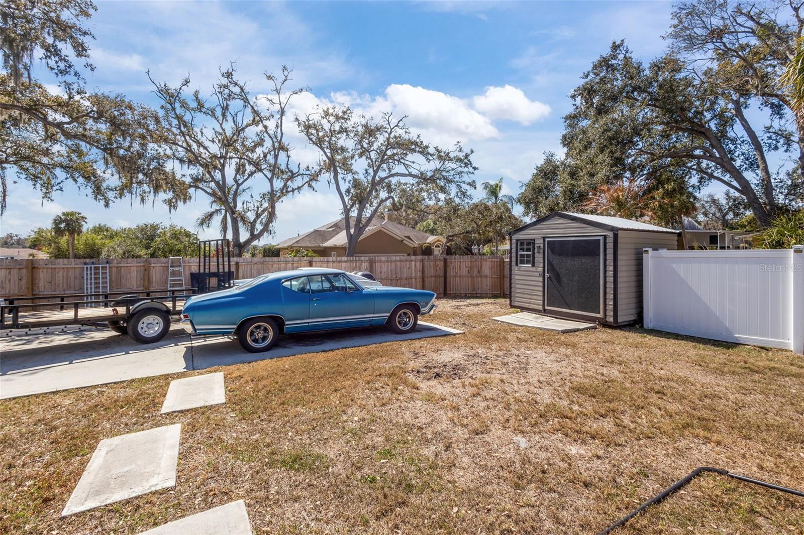 UNPLATTED - Residential