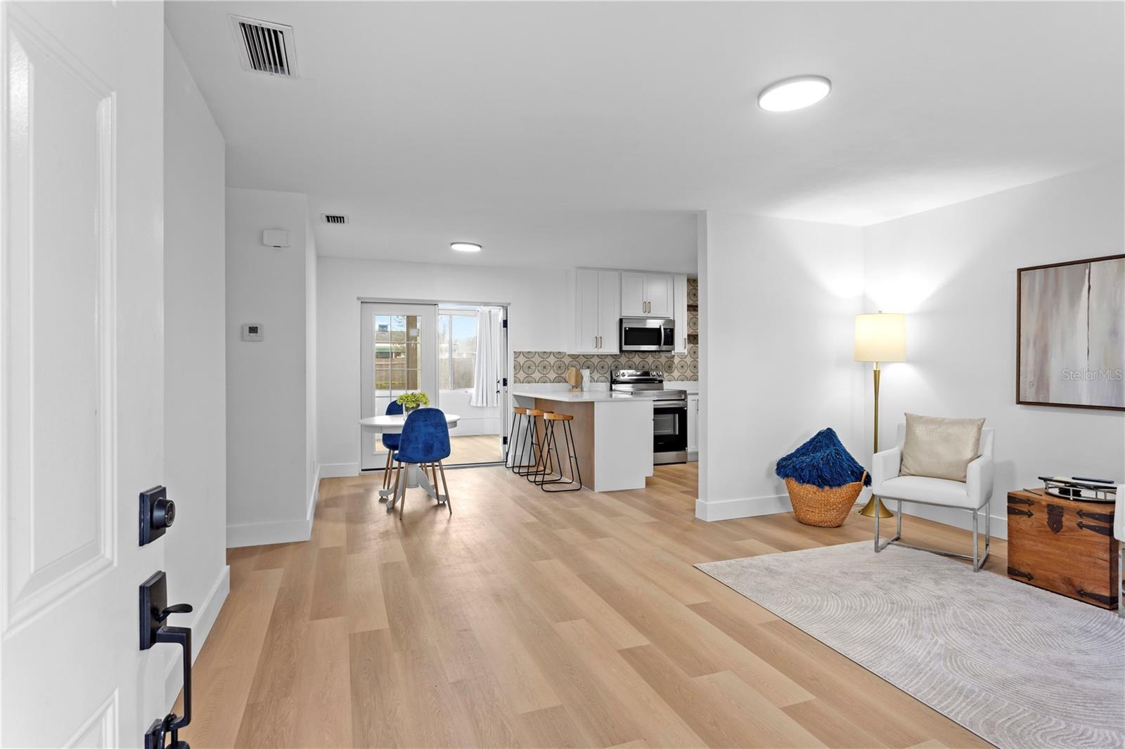 WINSTON PARK - Residential