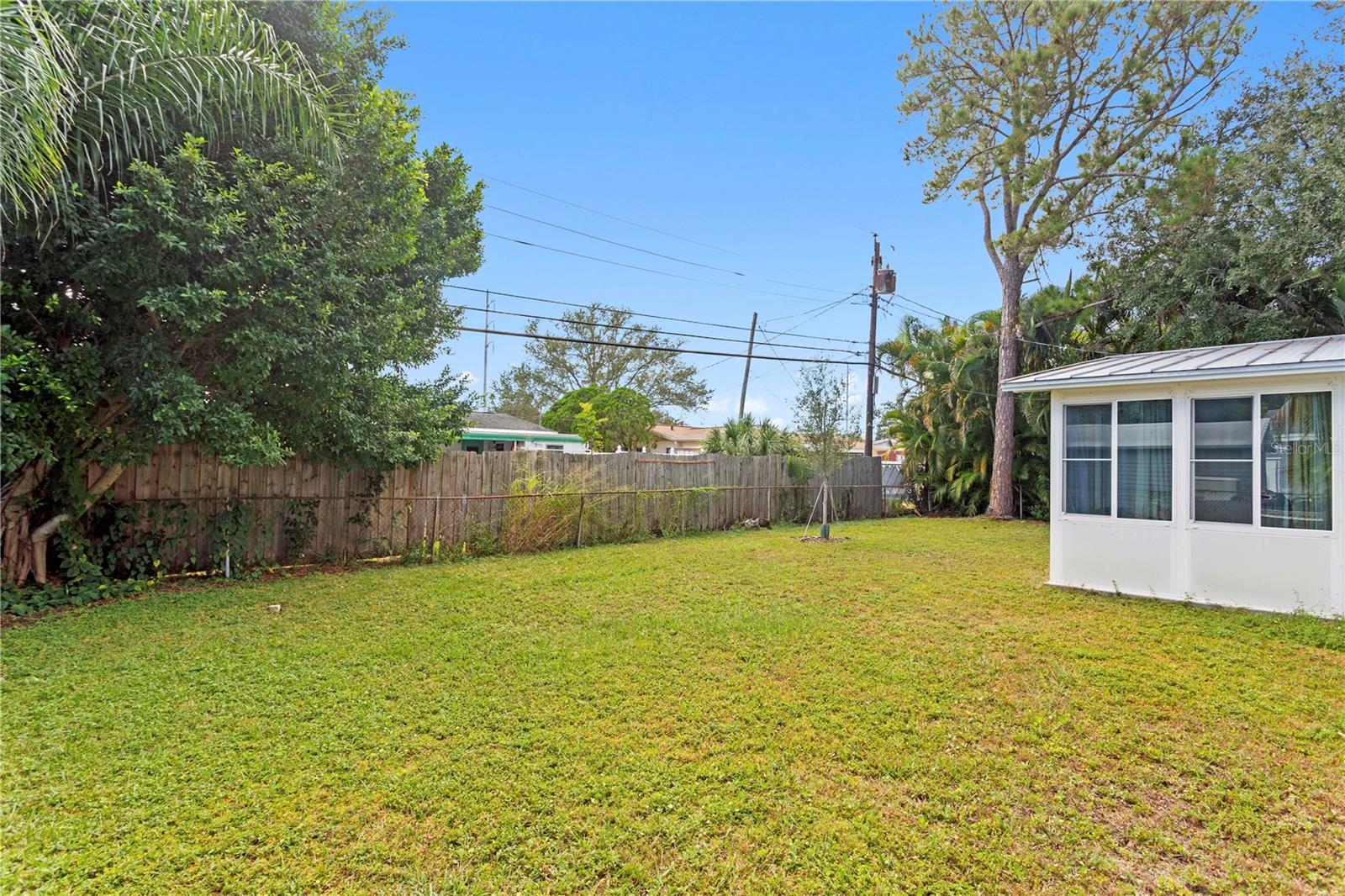 WINSTON PARK - Residential