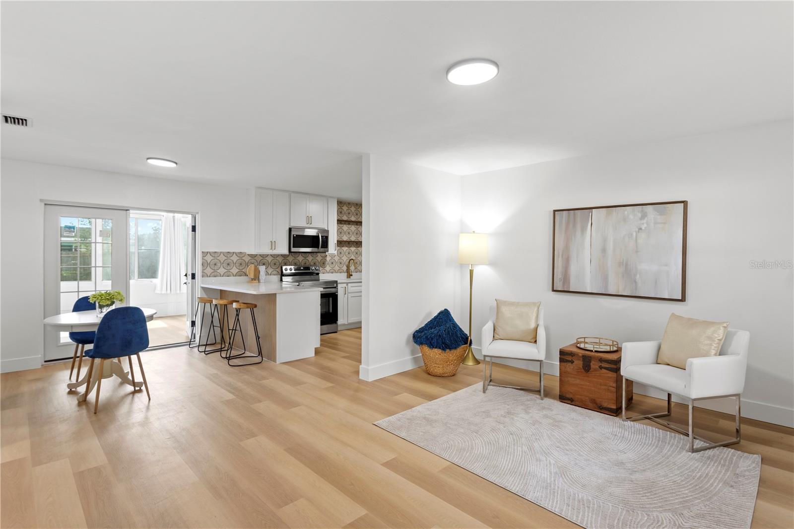 WINSTON PARK - Residential