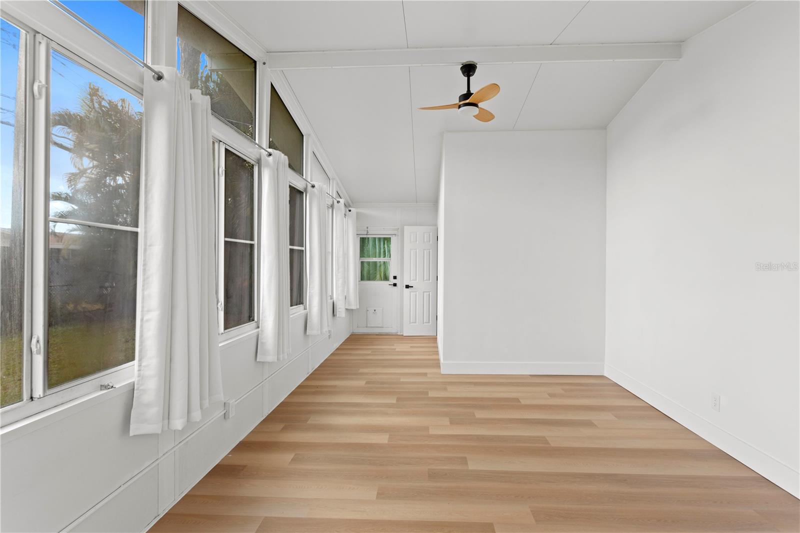 WINSTON PARK - Residential