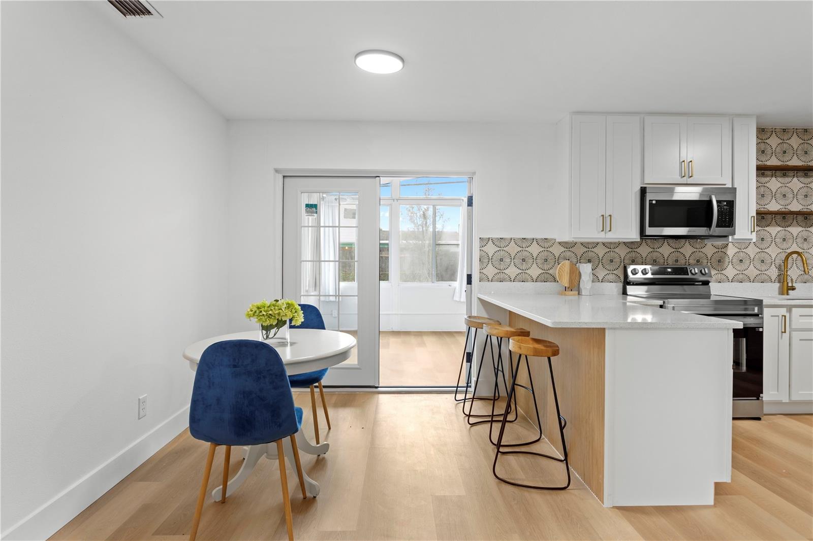 WINSTON PARK - Residential