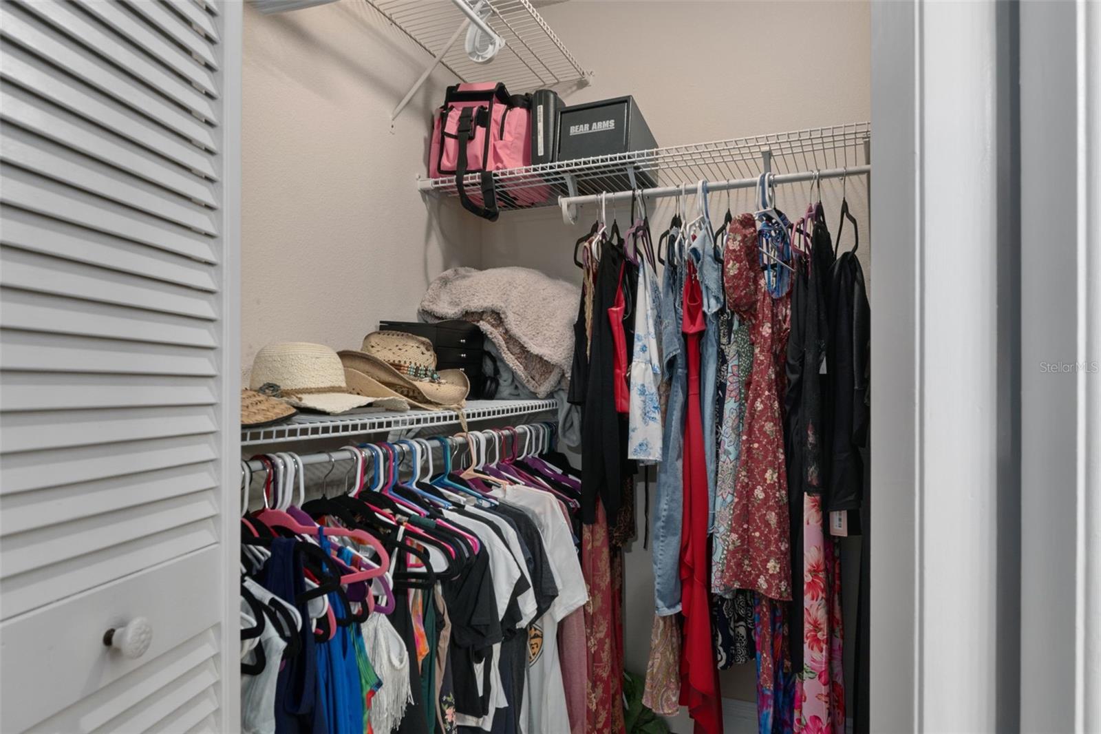 RIVER COUNTRY ESTATES - Residential