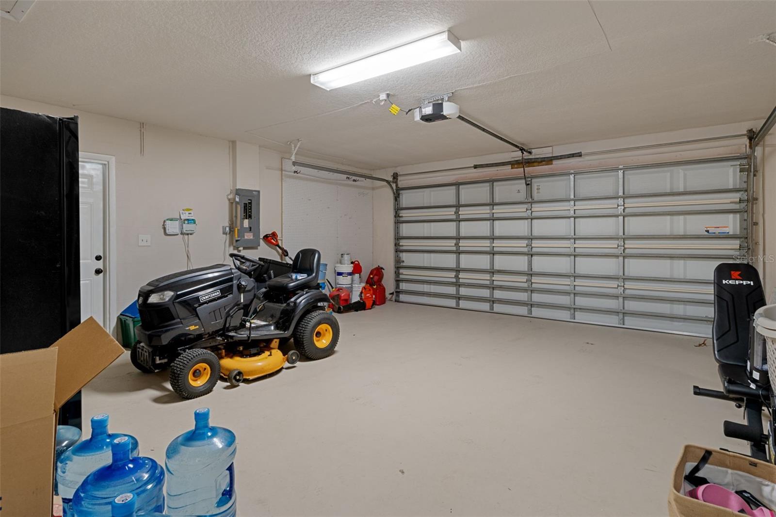 RIVER COUNTRY ESTATES - Residential