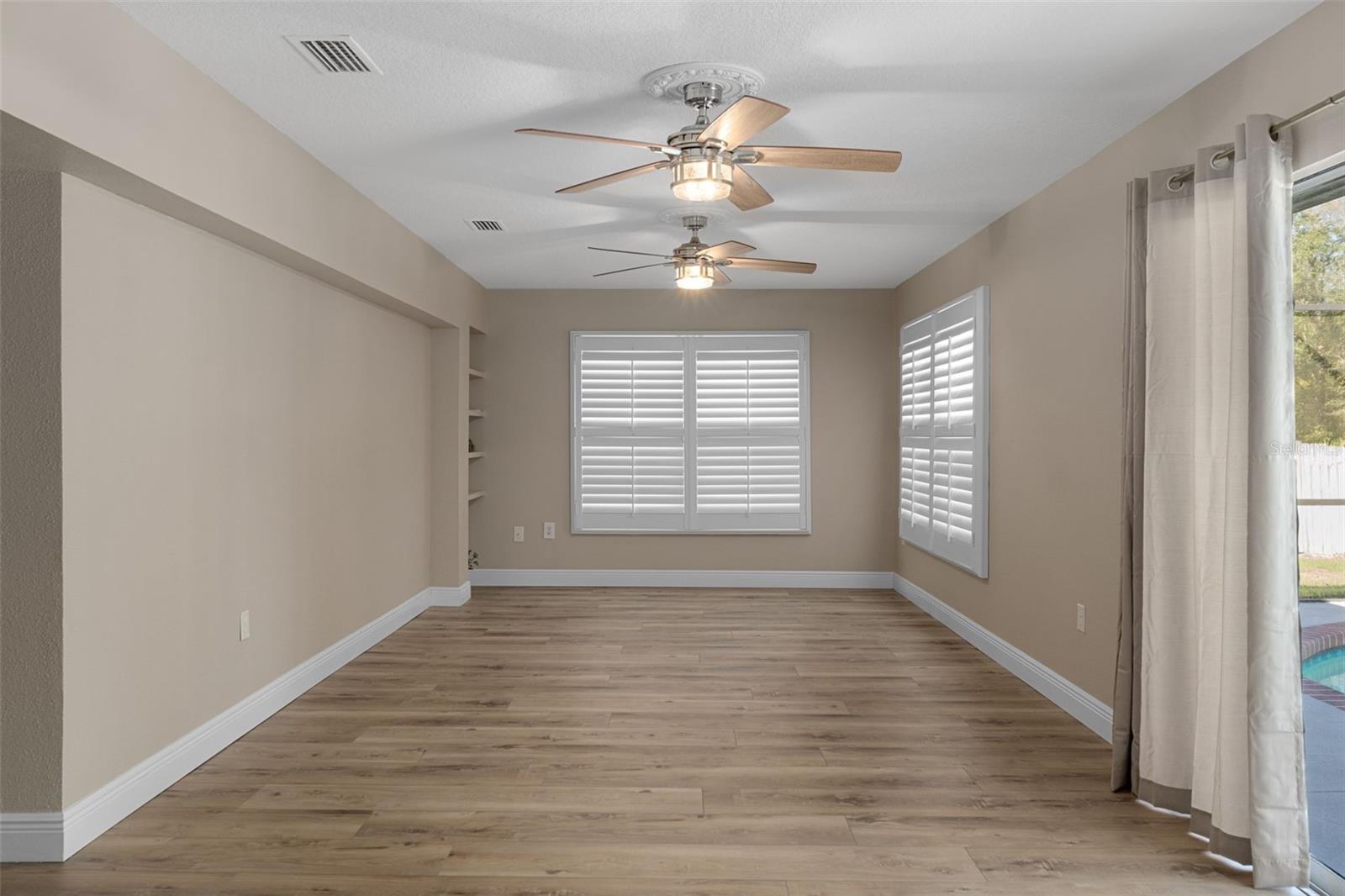 RIVER COUNTRY ESTATES - Residential