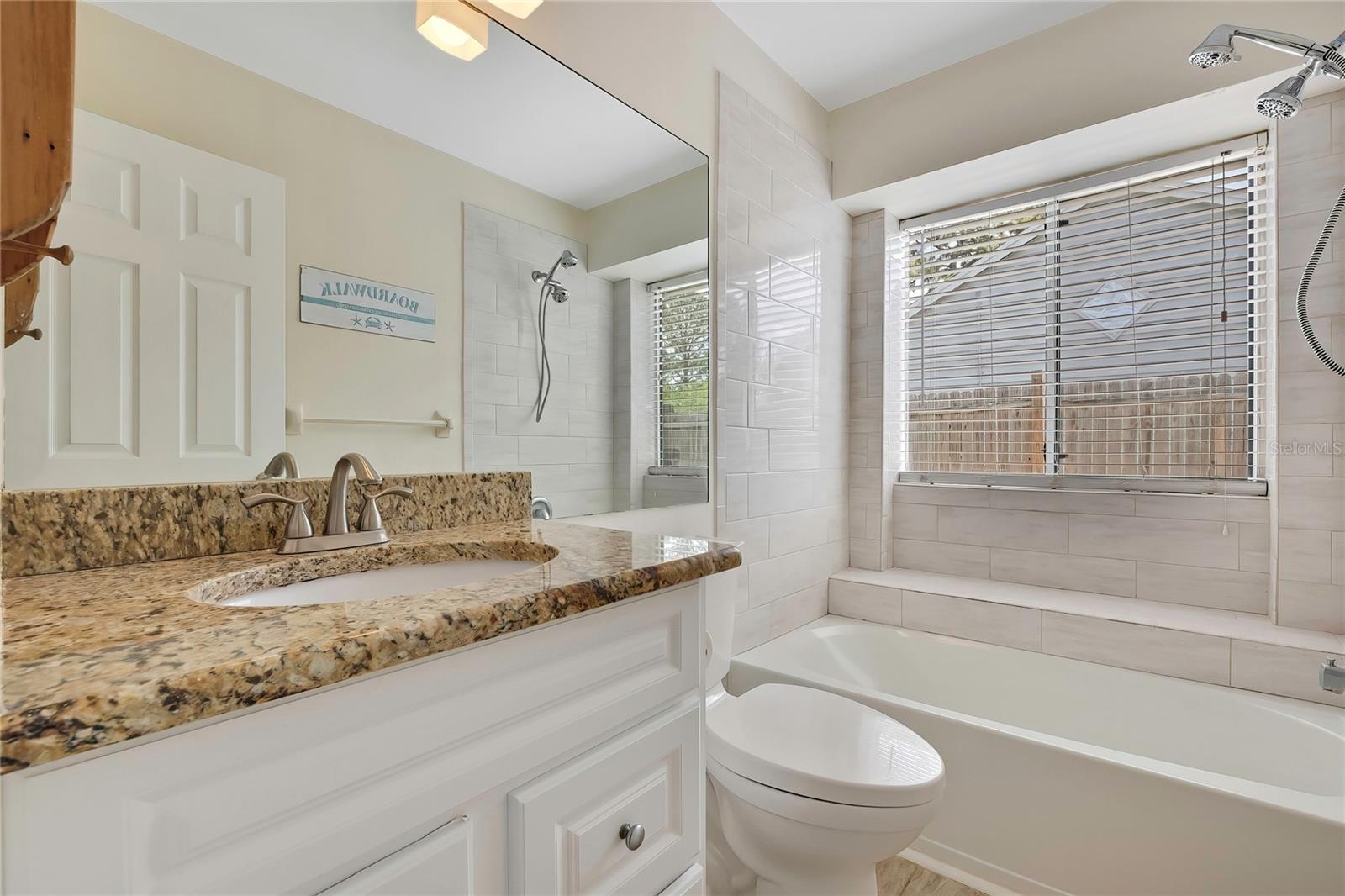 NATURES HIDEAWAY PH 02 - Residential